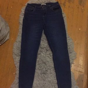 skinny jeans
